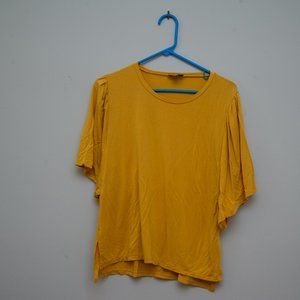 Point Sur J. Crew Yellow Flutter Sleeve Top Medium
